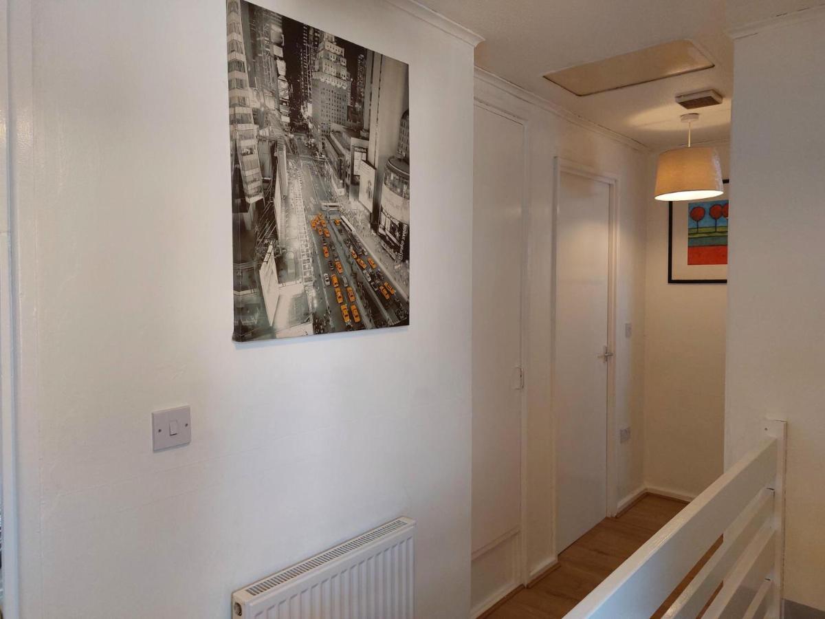 Lovely 2-Bed House In The Heart Of Woodhouse Leeds Leeds (West Yorkshire) Exterior foto