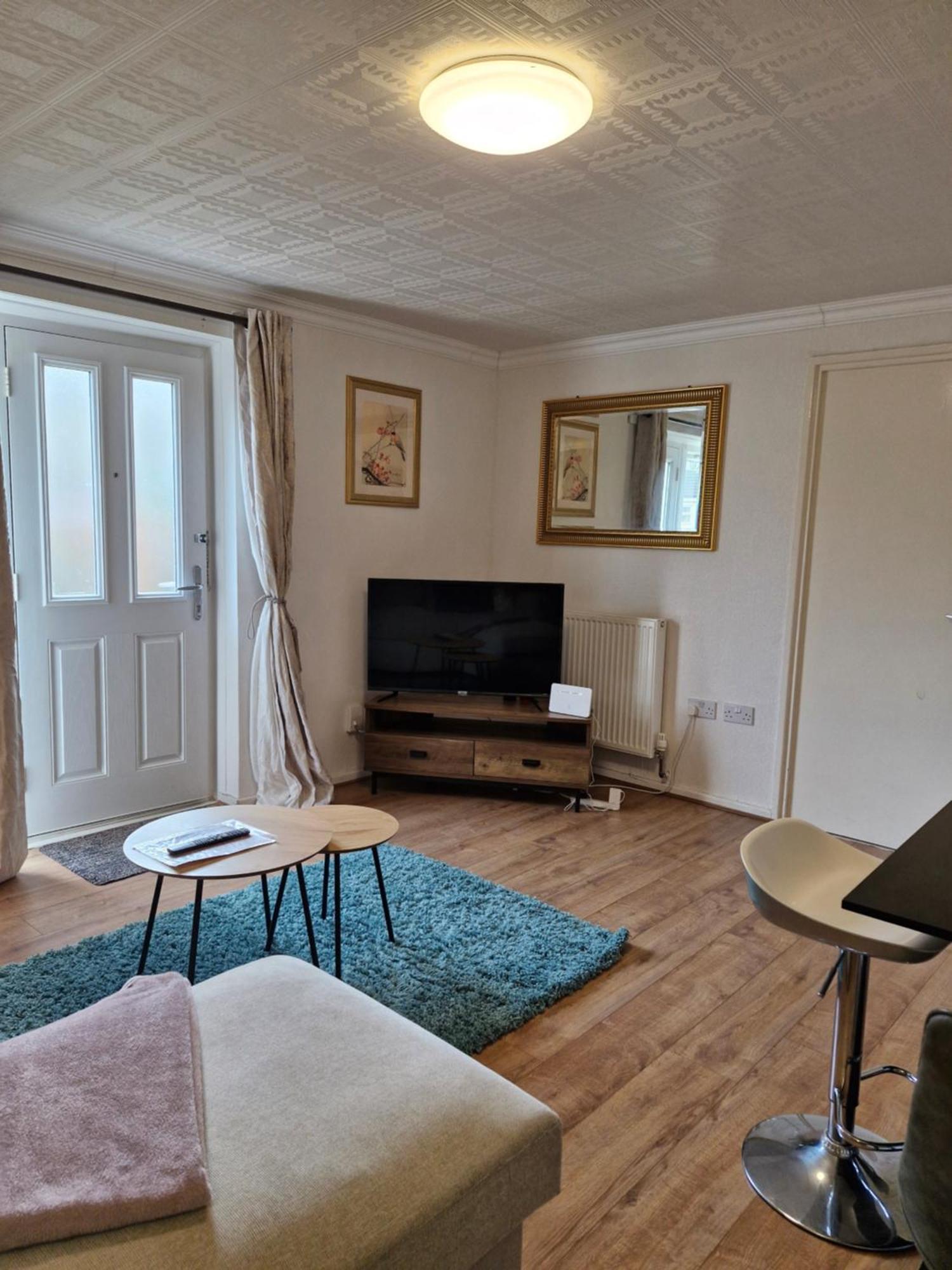 Lovely 2-Bed House In The Heart Of Woodhouse Leeds Leeds (West Yorkshire) Exterior foto